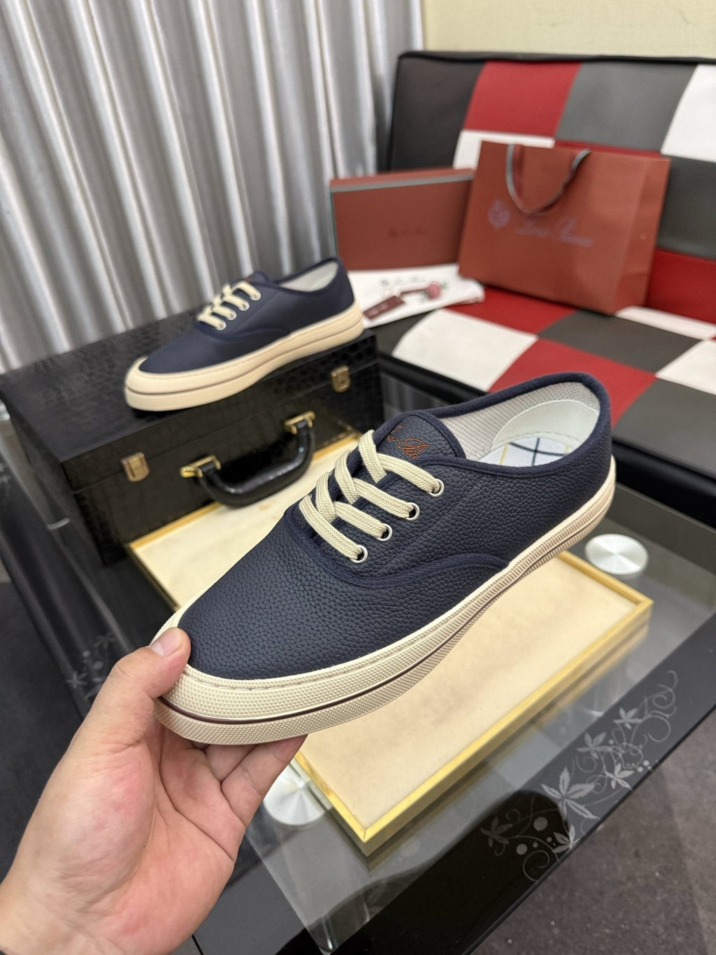 Men's Low-Top Lace-Up Casual Shoes